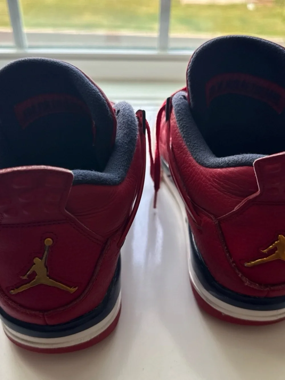 Jordan 4 FIBA